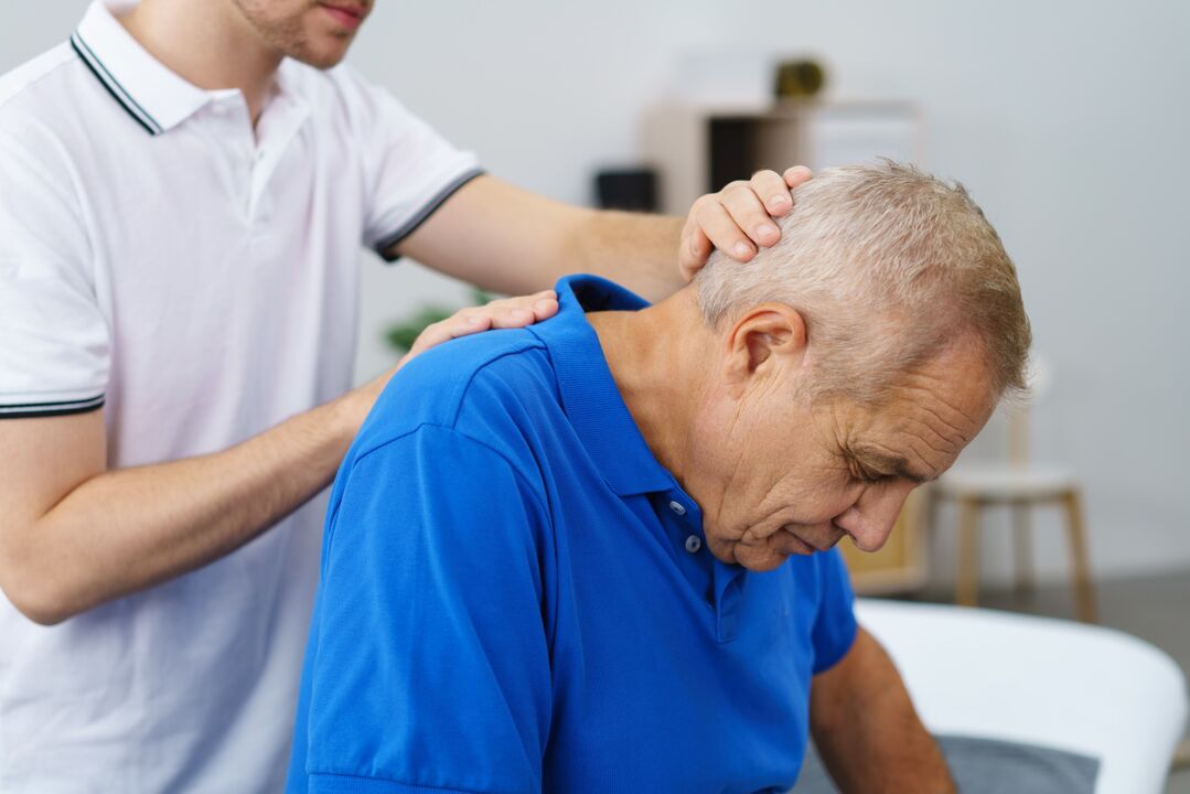 Terapeutické cvičenia pod dohľadom inštruktora pre cervikálnu osteochondrózu